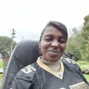 Meet your Posher, Ceola